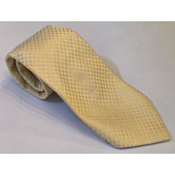 Donald J. Trump Other - Donald J Trump Signature Collection Silk Tie Yellow Medallion 59” x 3.75" USA